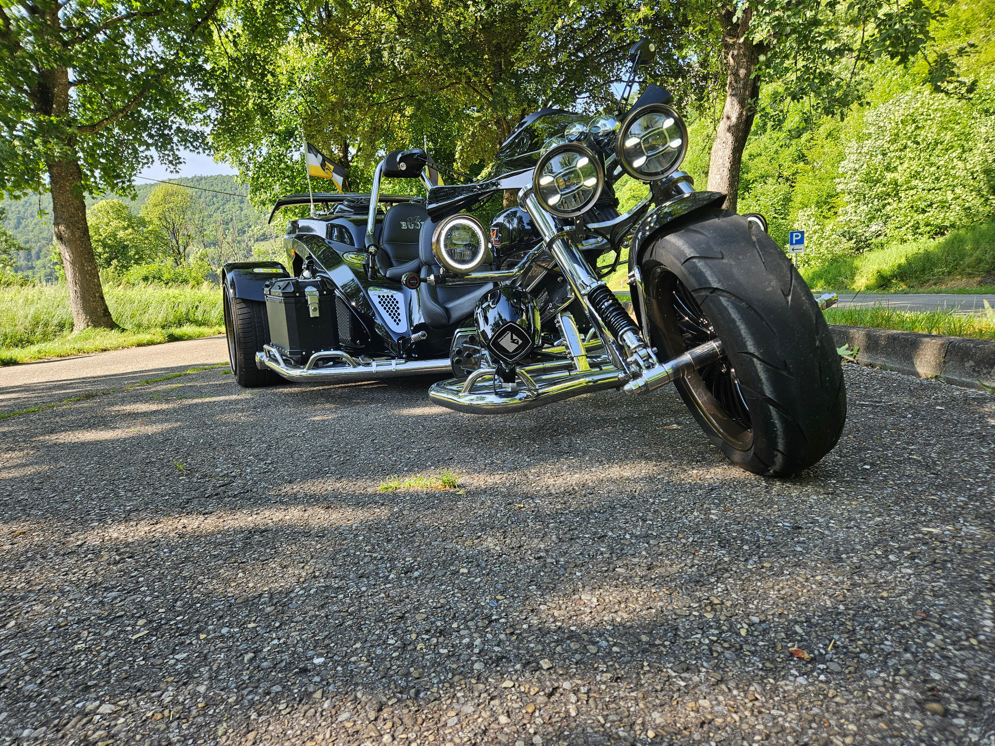 BOOM Trike mit Chromdetails